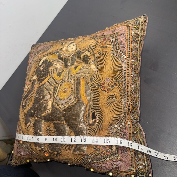 Framed Beaded Burmese Kalaga Raised Elephant Embroidery Art 19X 19 - Picture 5 of 8